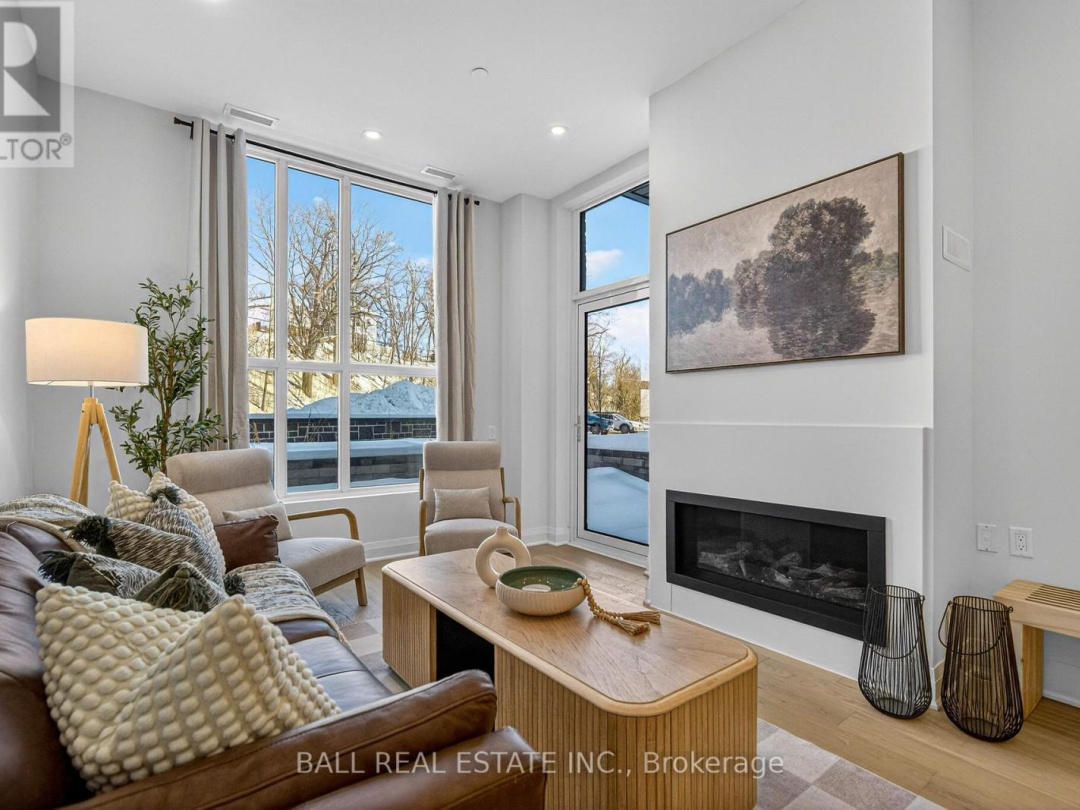 117 - 99 LOUISA STREET, Cameron Lake