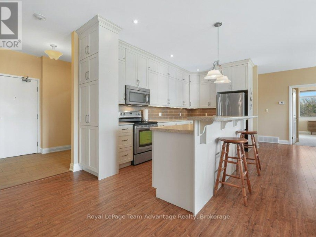 301 - 20A SILVER BIRCH COURT, Parry Sound