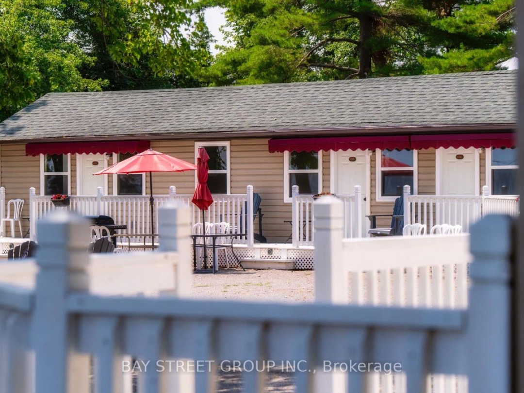 1000 GOFFATT ISLAND, 