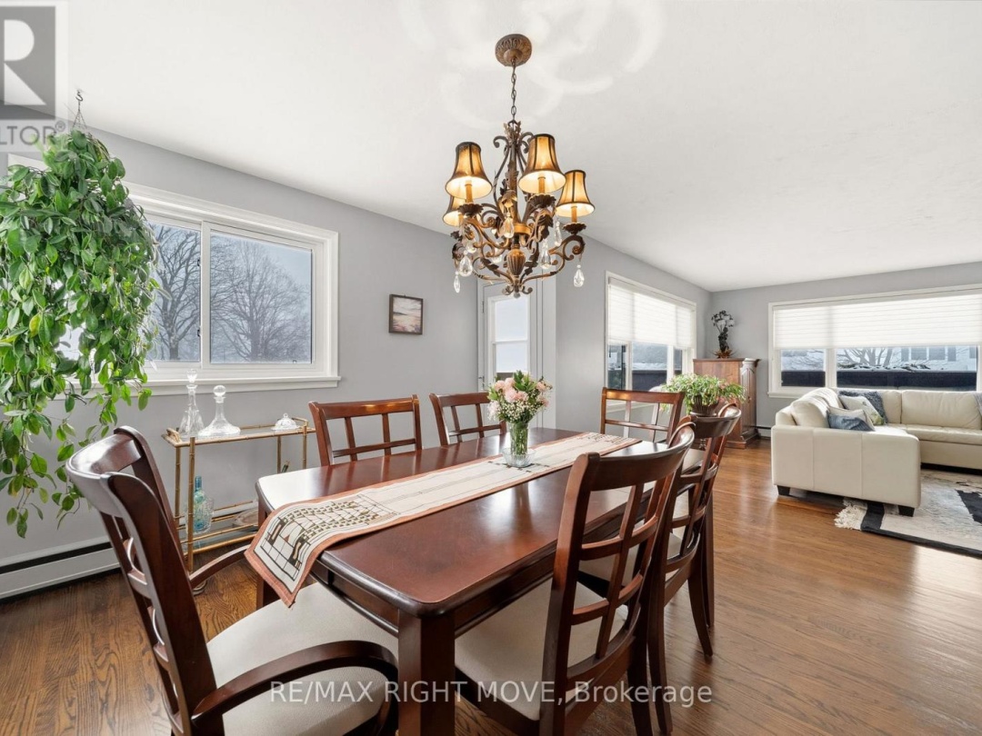 220 BELMORAL DRIVE, Orillia