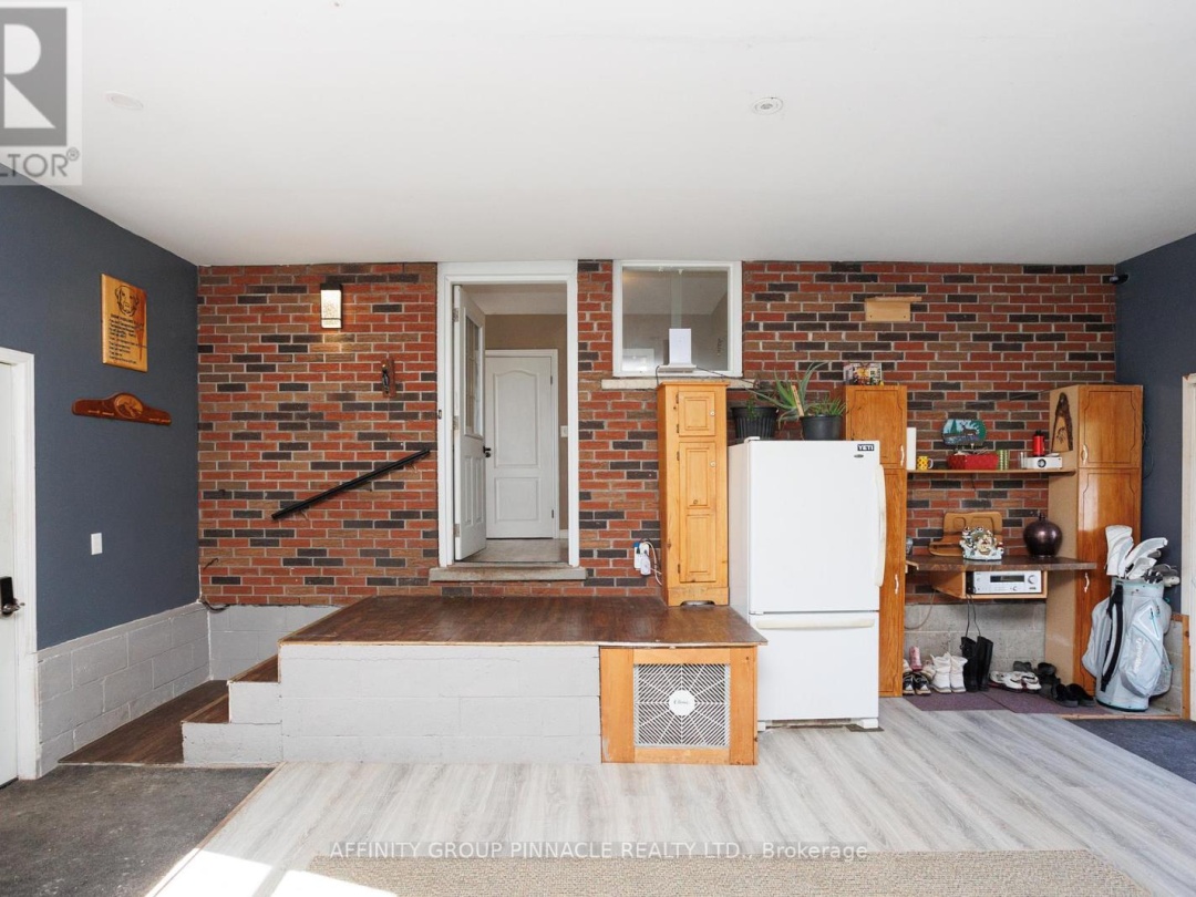 6077 35 HIGHWAY, Kawartha Lakes (Somerville)