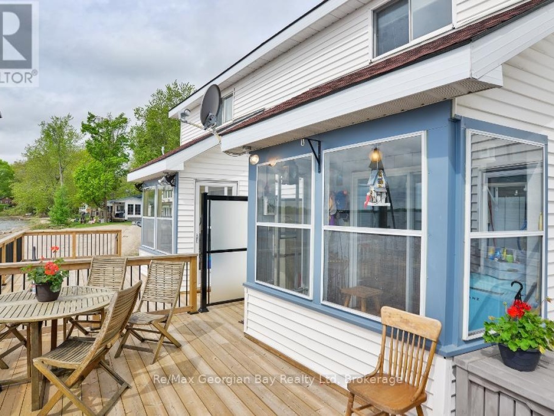 1230 GRANDVIEW LODG ROAD, Sparrow Lake