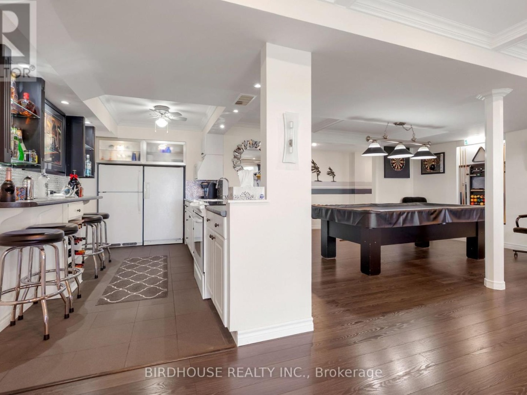 145 BEEHIVE DRIVE, Sturgeon Lake