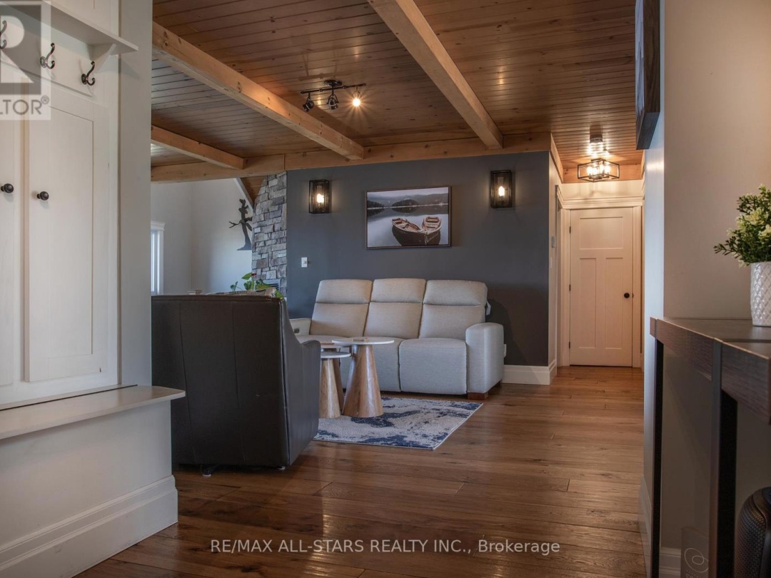 47 KENHILL BEACH ROAD, Sturgeon Lake