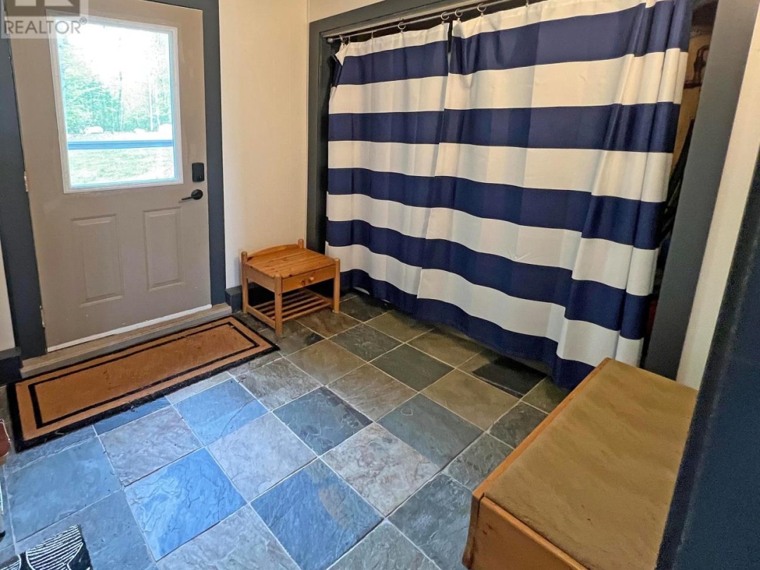 400 (LOT 1) OAK POINT ROAD, 