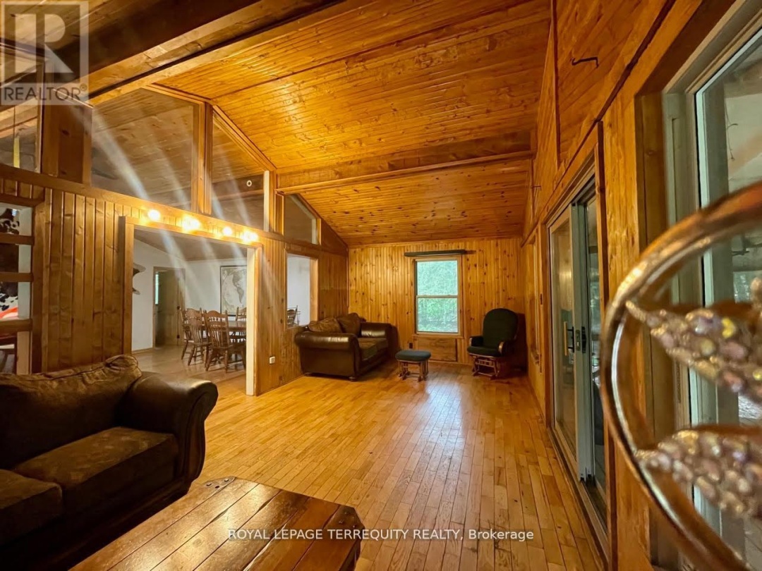 1143 SHERWOOD FOREST ROAD, Muskoka River