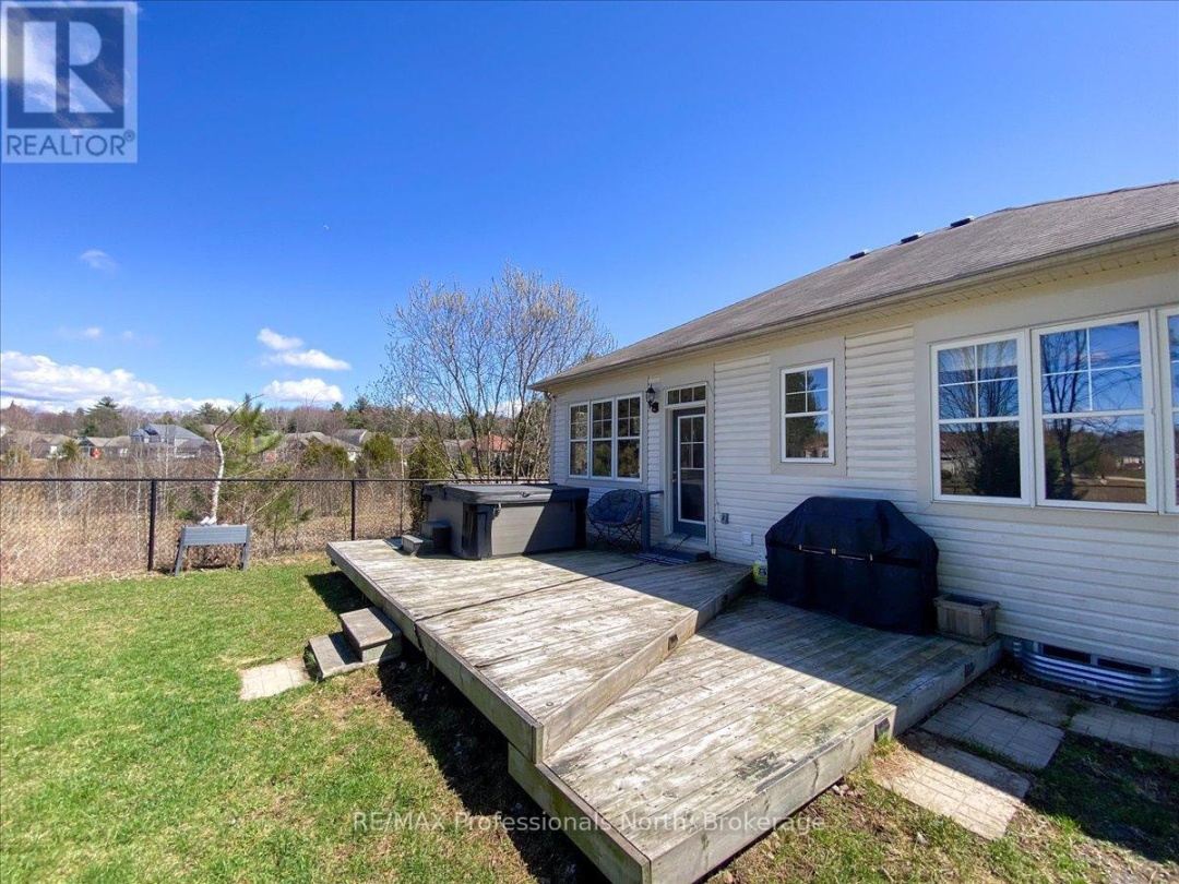 43 CLEARBROOK TRAIL, 