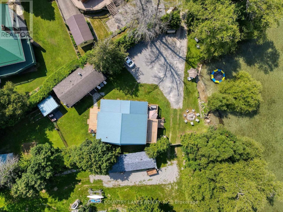 104 THE STEPS ROAD, 