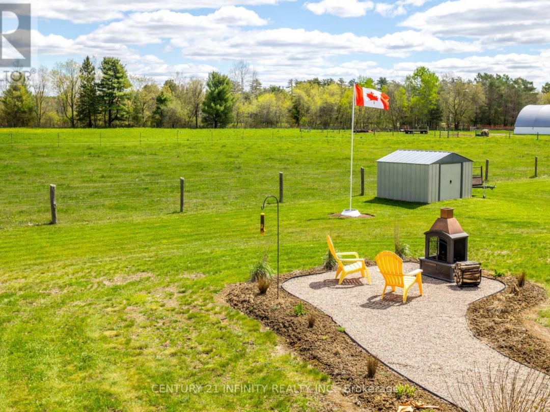240 Burnt River Road, Kawartha Lakes (Somerville)