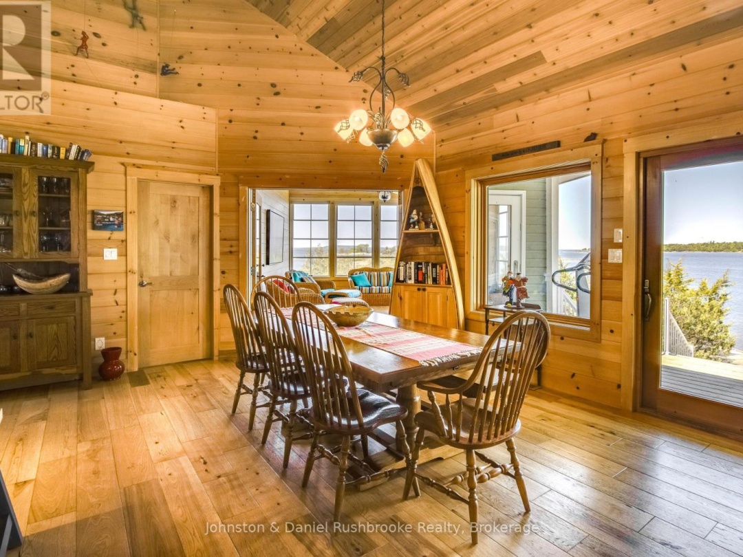 2 ISLAND 1210, Georgian Bay