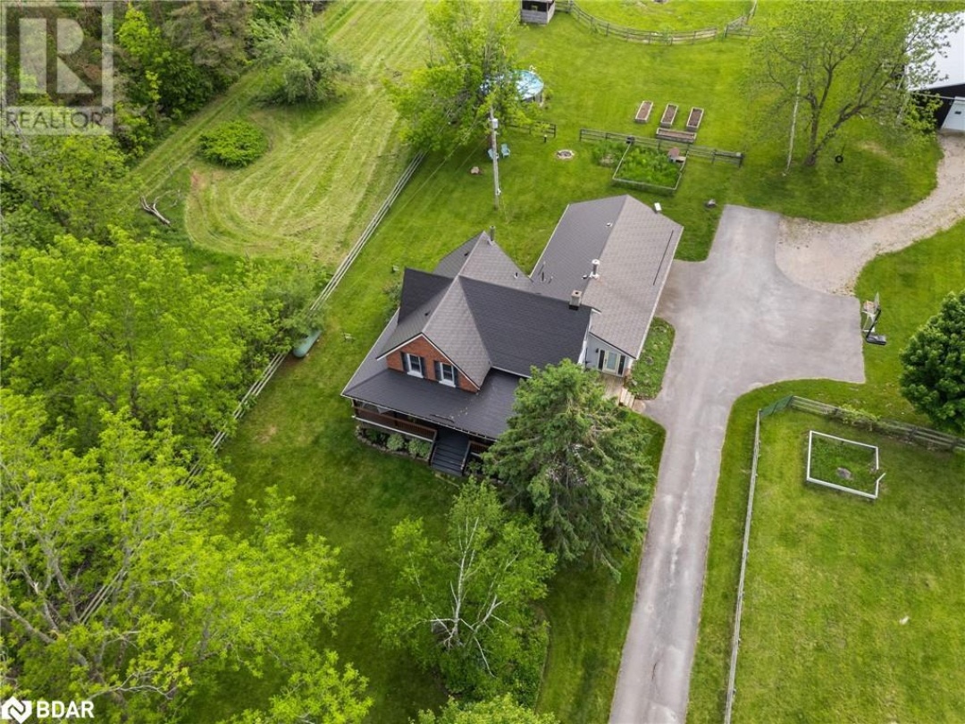 3062 TOWNLINE RR5 Line, 