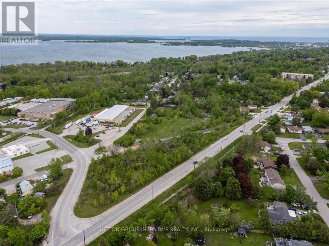 570 LACLIE STREET, Orillia