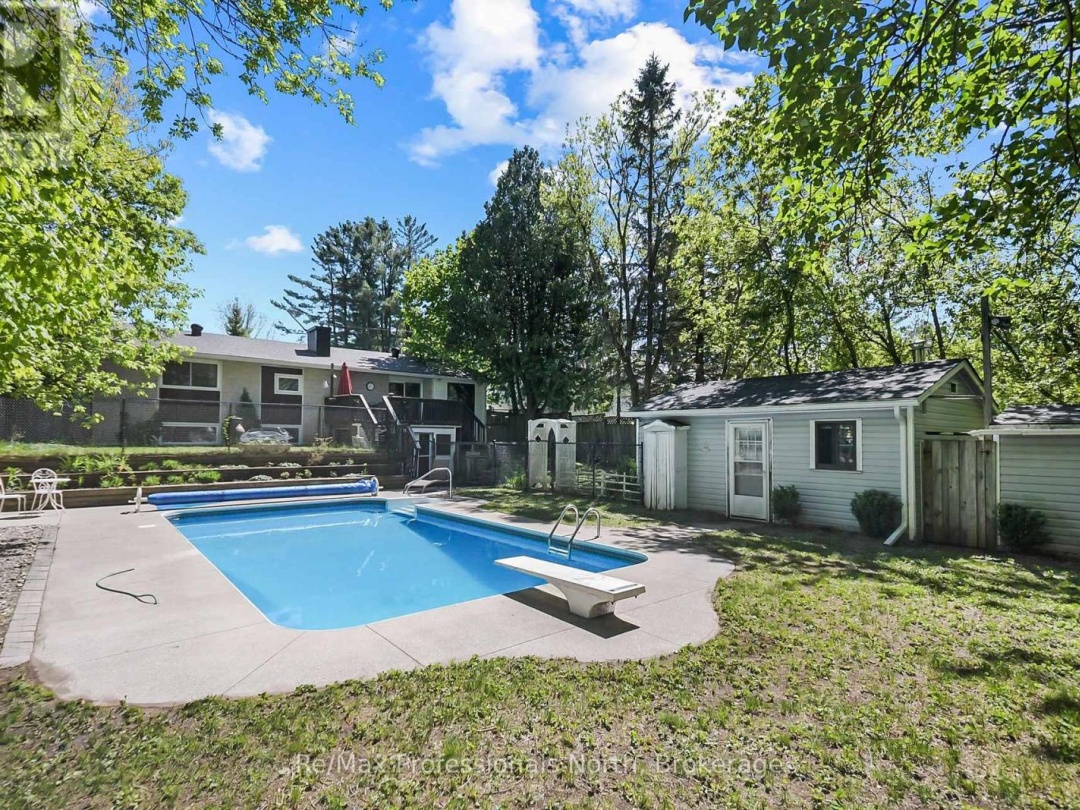 110 FRASER STREET, Gravenhurst (Muskoka (S))