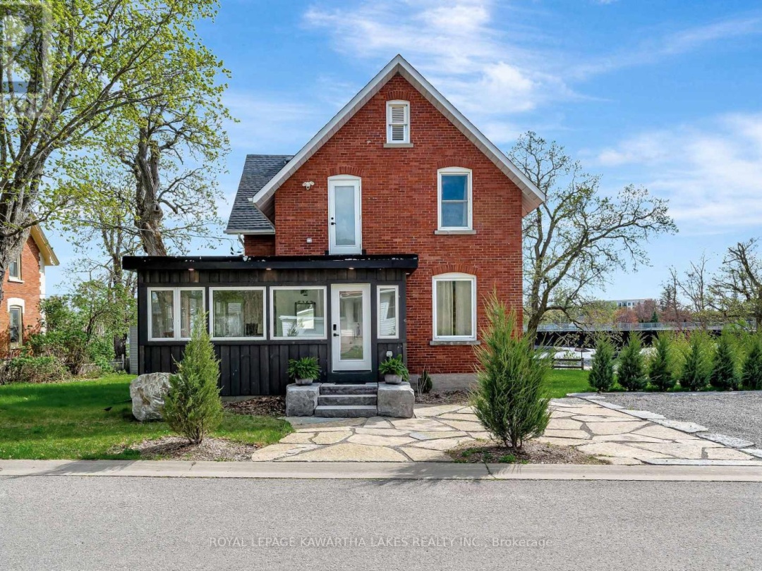 45 OAK STREET, Cameron Lake