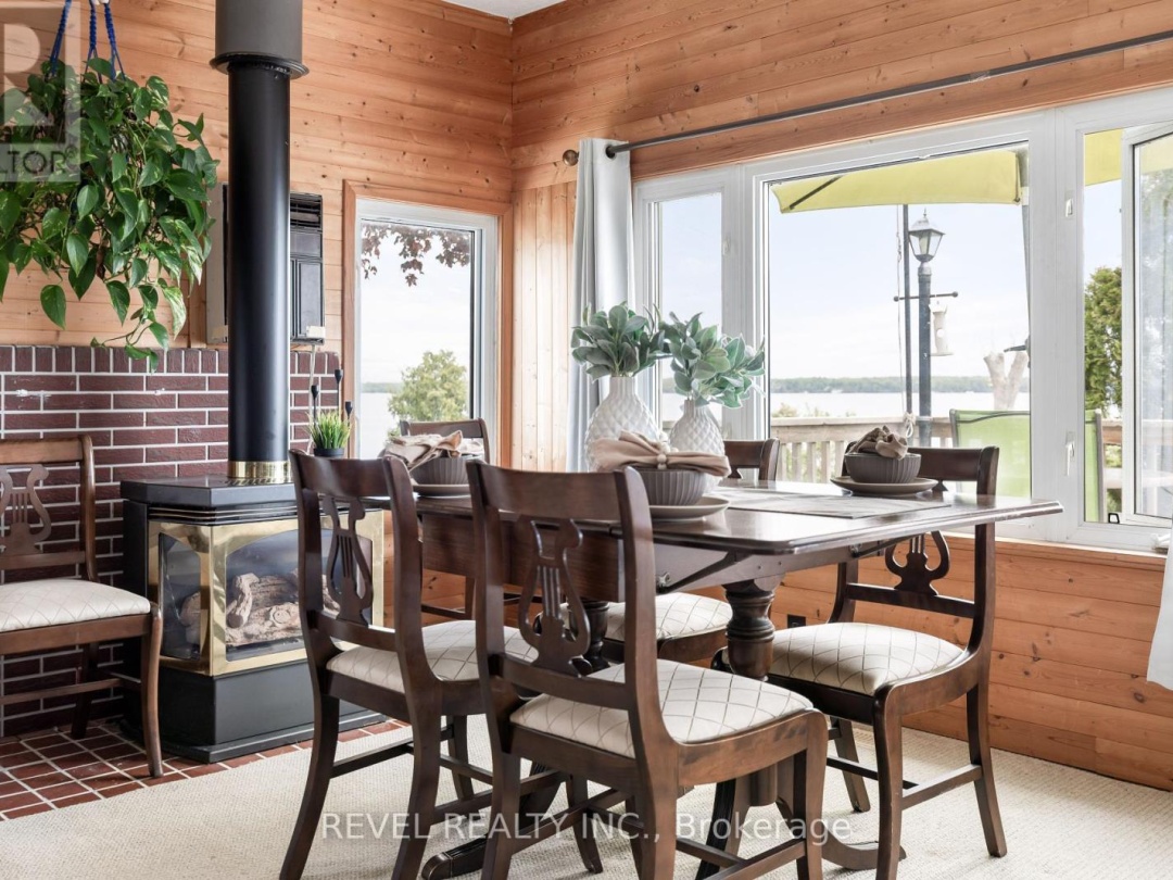 483 LONG BEACH ROAD, Sturgeon Lake