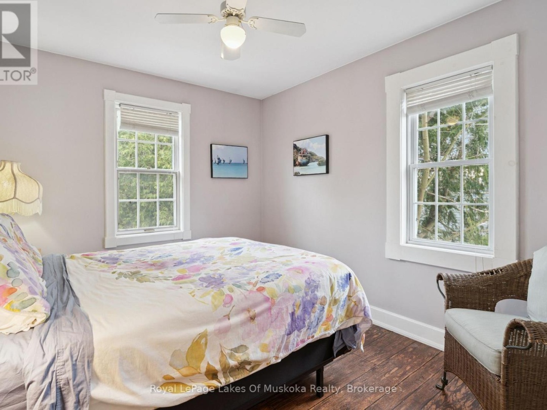 212 JAMES STREET, Bracebridge (Macaulay)
