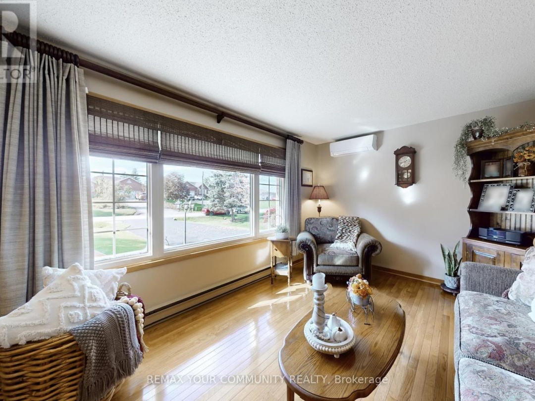 30 GRANT DRIVE, Kawartha Lakes (Oakwood)