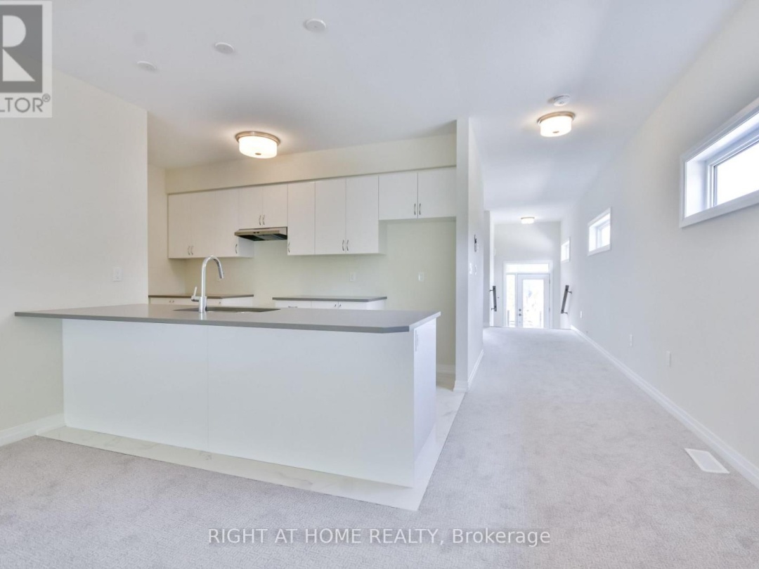 3056 SANDY ACRS AVENUE, Severn (West Shore)