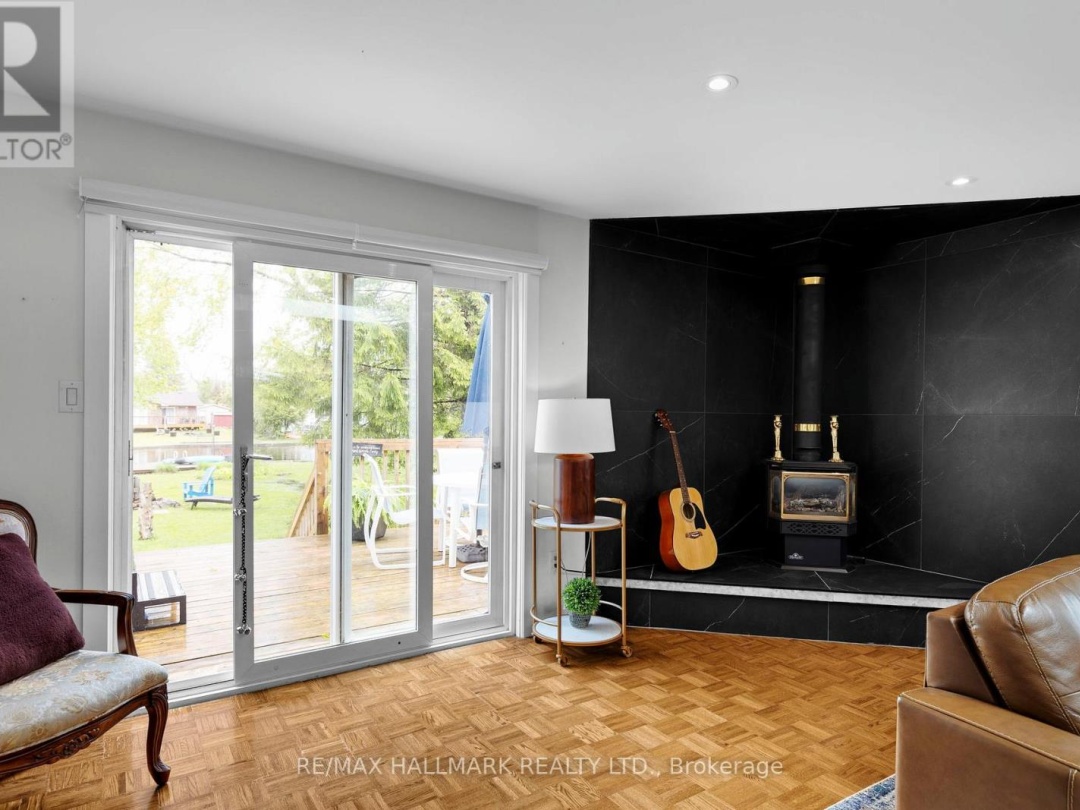 95 LAKE AVENUE, Lake Simcoe