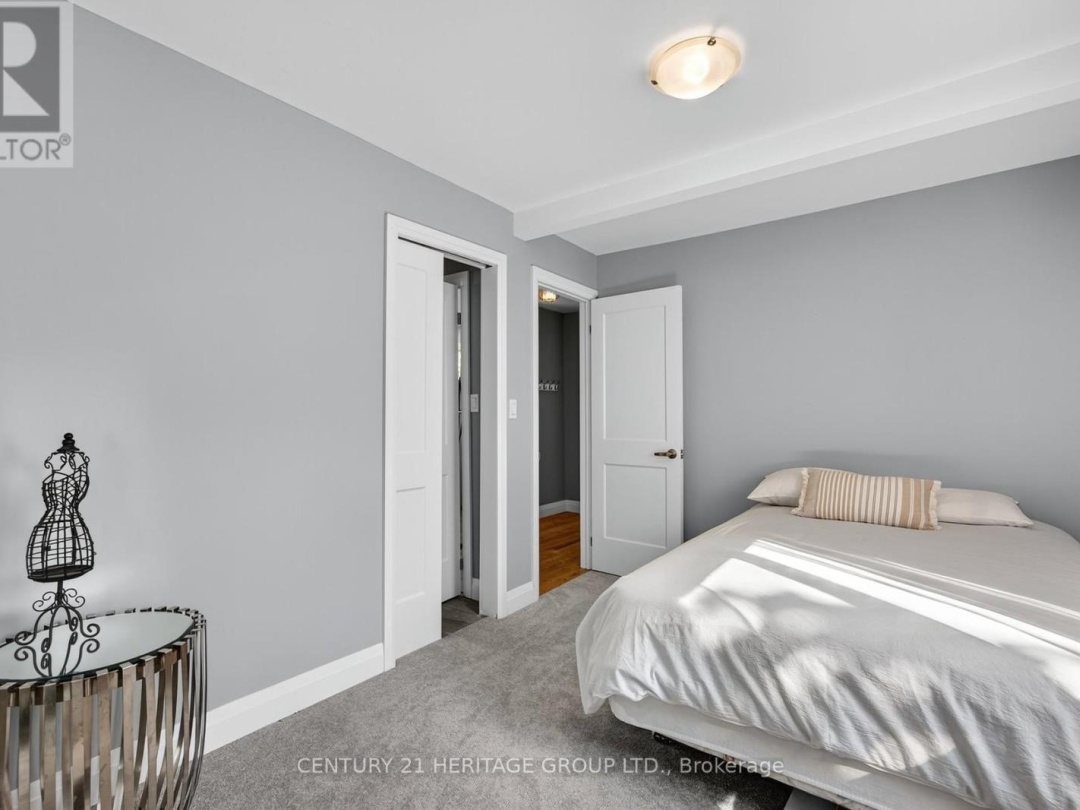 379 ARTHUR STREET, 