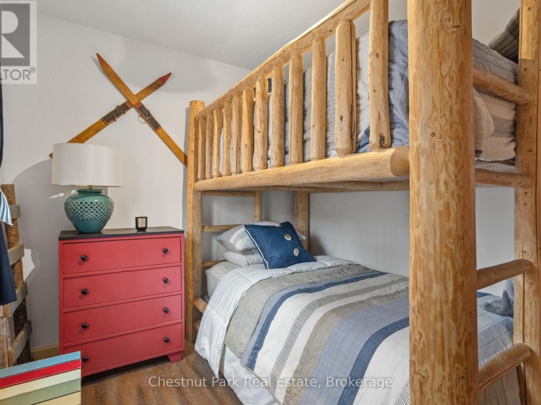 305 SALMON LAKE ROAD, Salmon Lake