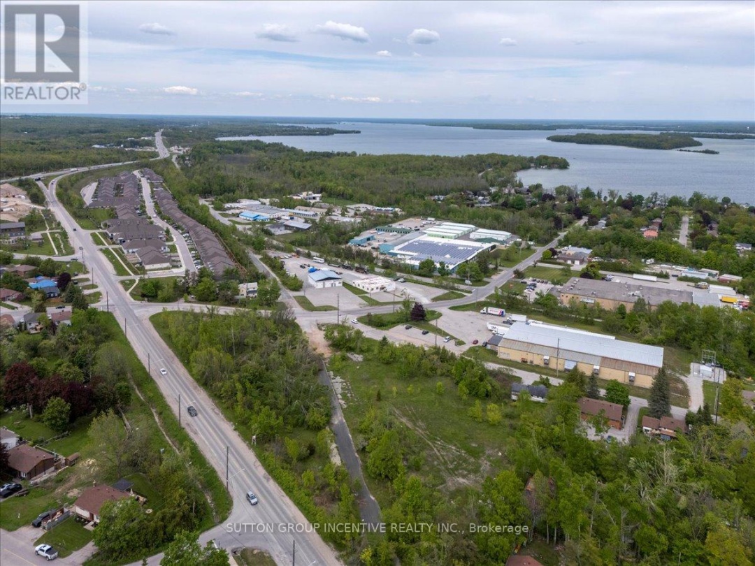 570 LACLIE STREET, Orillia