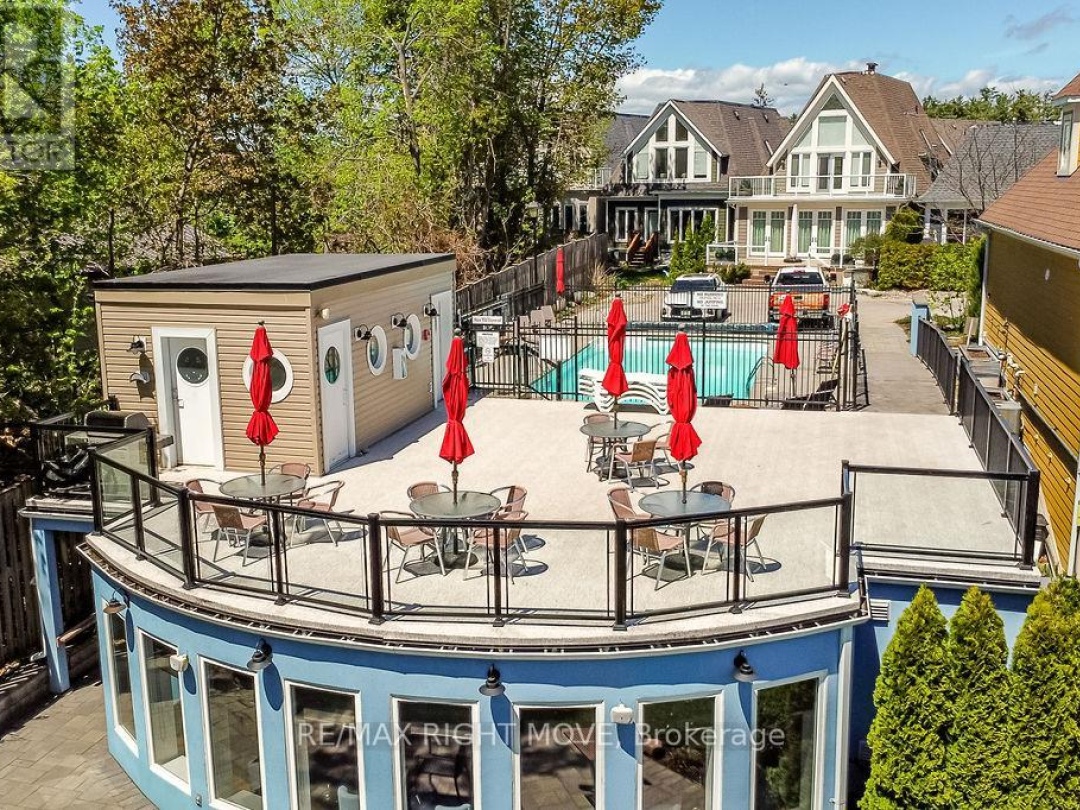 28 - 10 INVERMARA COURT, Lake Simcoe
