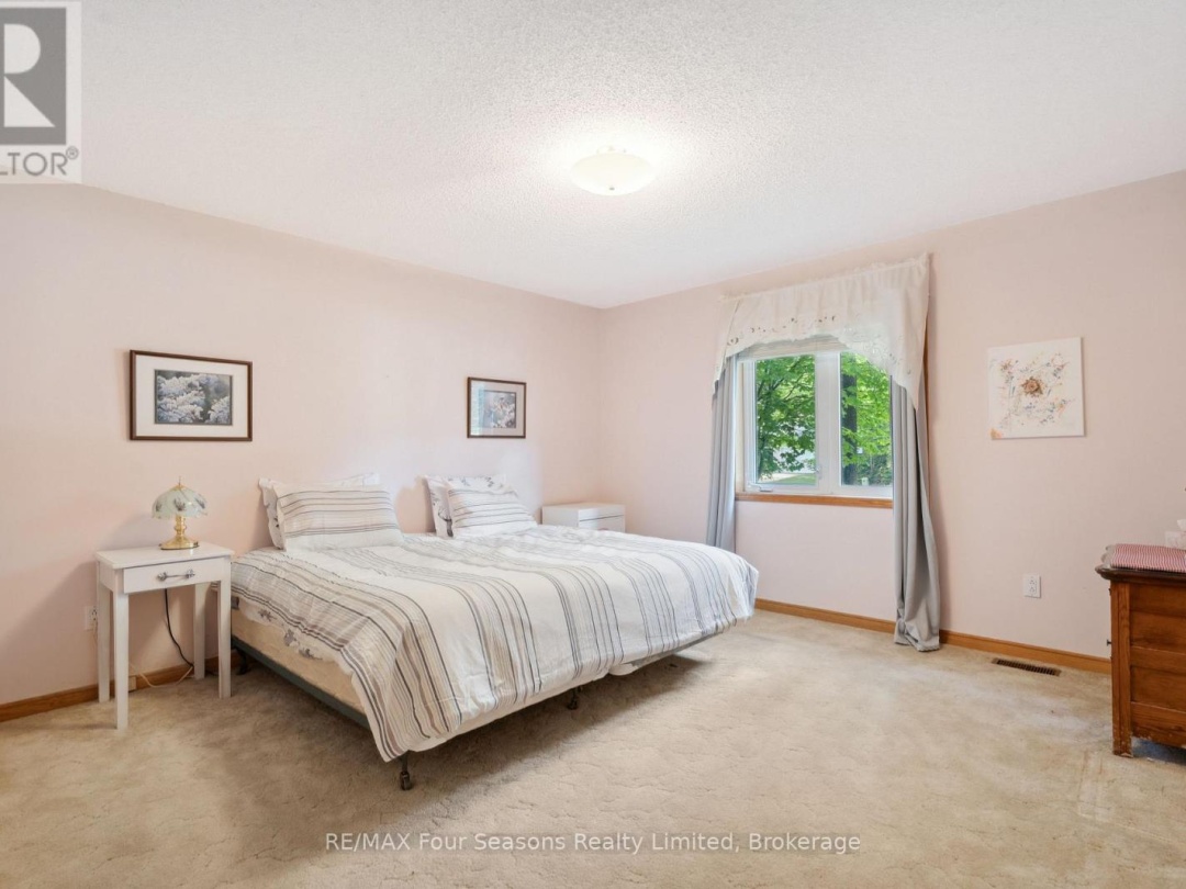 113 GLENDALE ROAD, 