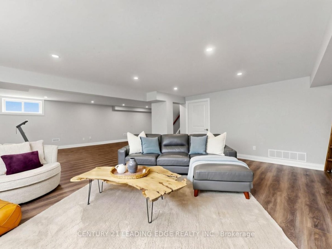 99 KAGAWONG ROAD, Kawartha Lakes (Fenelon)