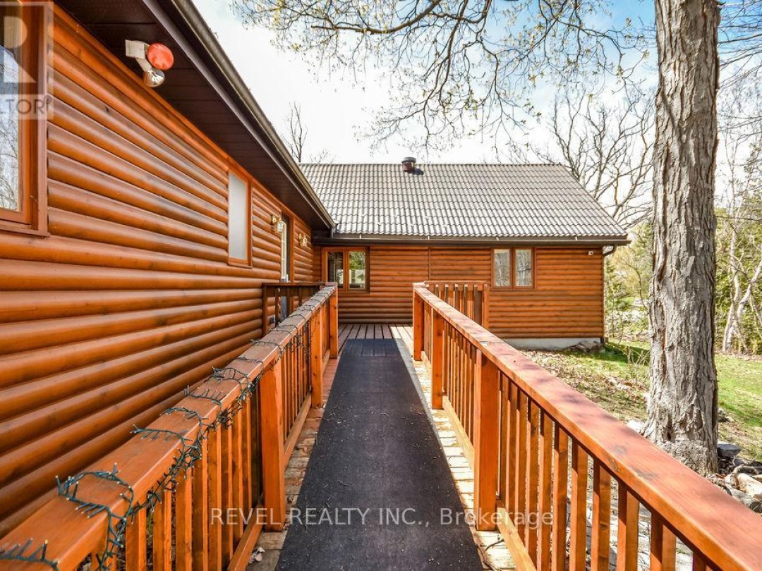 180 LAKE ROAD, Baxter Lake