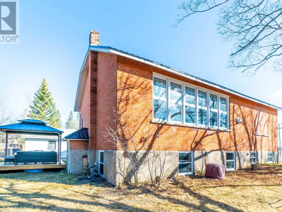 5393 35 HIGHWAY, Kawartha Lakes (Fenelon)