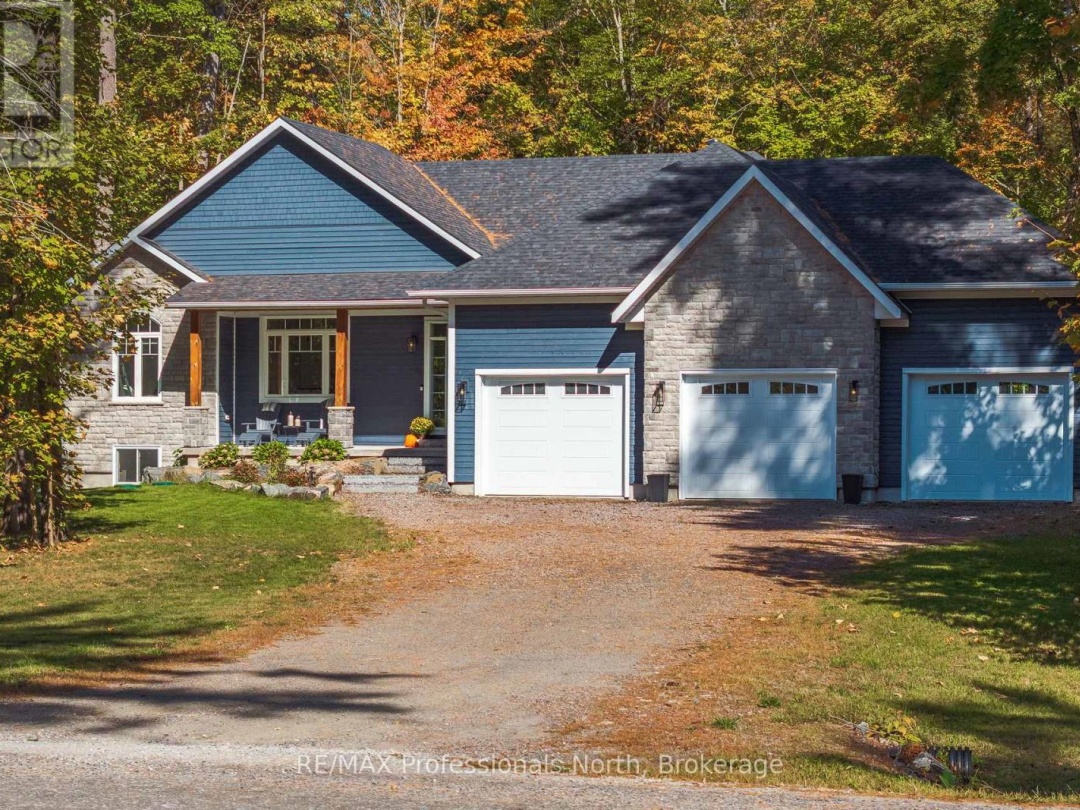 1034 XAVIER STREET, Gravenhurst (Morrison)