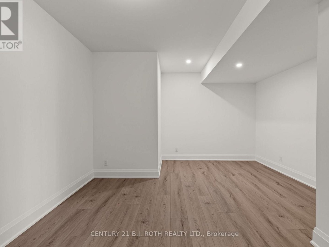 2 FRIESIAN COURT, Oro-Medonte