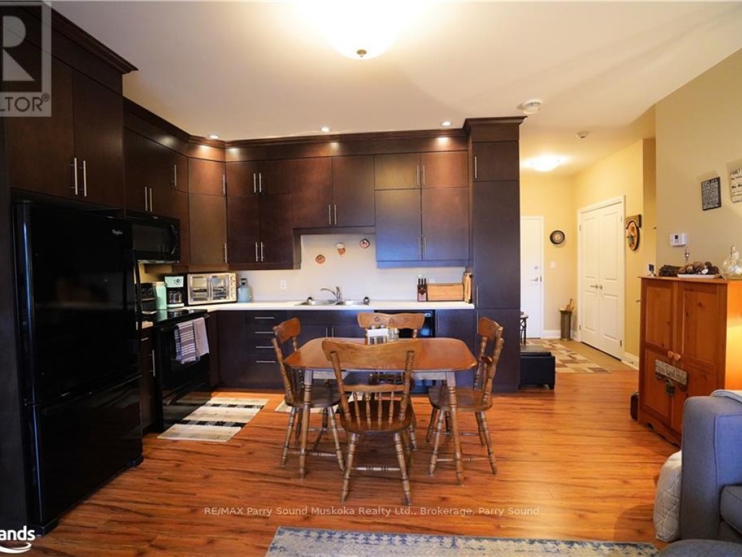 307 20C Silver Birch Court, Parry Sound