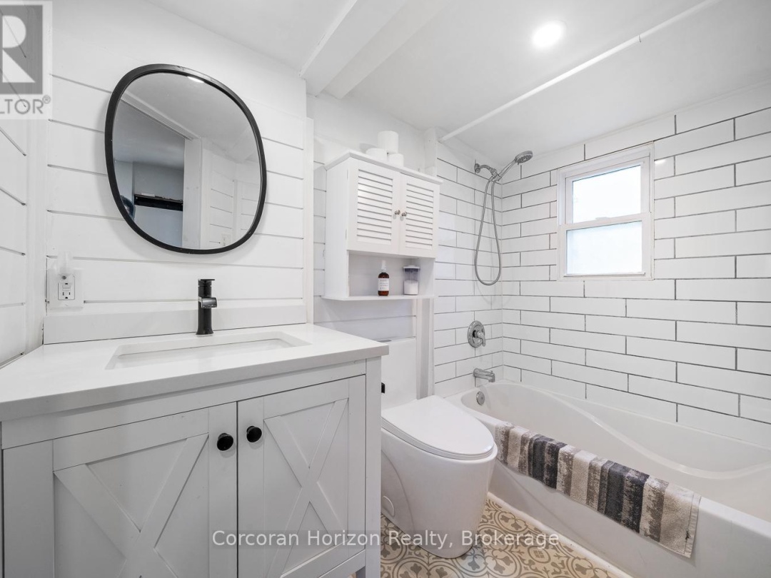 555 O'LEARY LANE, Tay (Victoria Harbour)