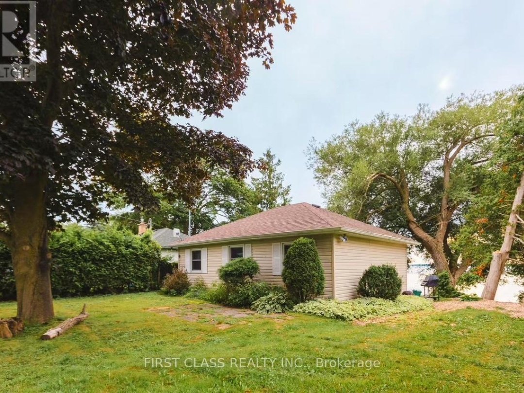 88 ALSOPS BEACH ROAD, Lake Simcoe