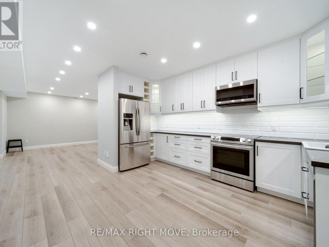 143 BASS LINE, Oro-Medonte (Prices Corners)