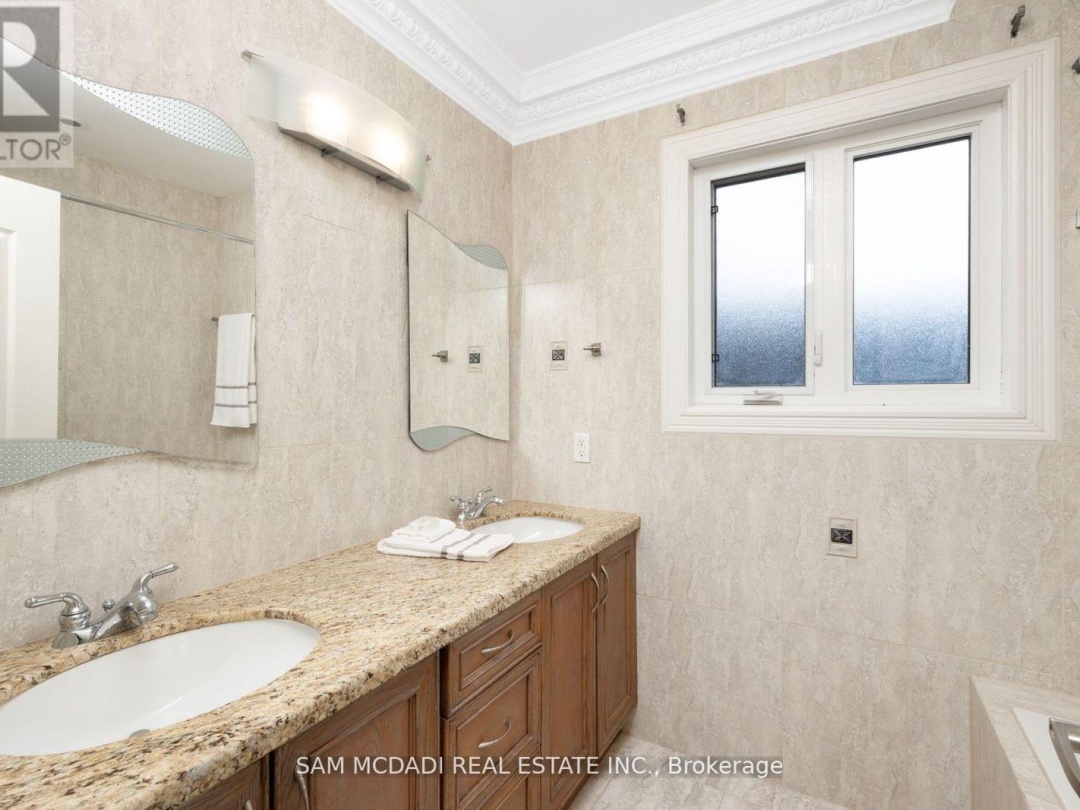 36 TURTLE PATH, Ramara (Brechin)