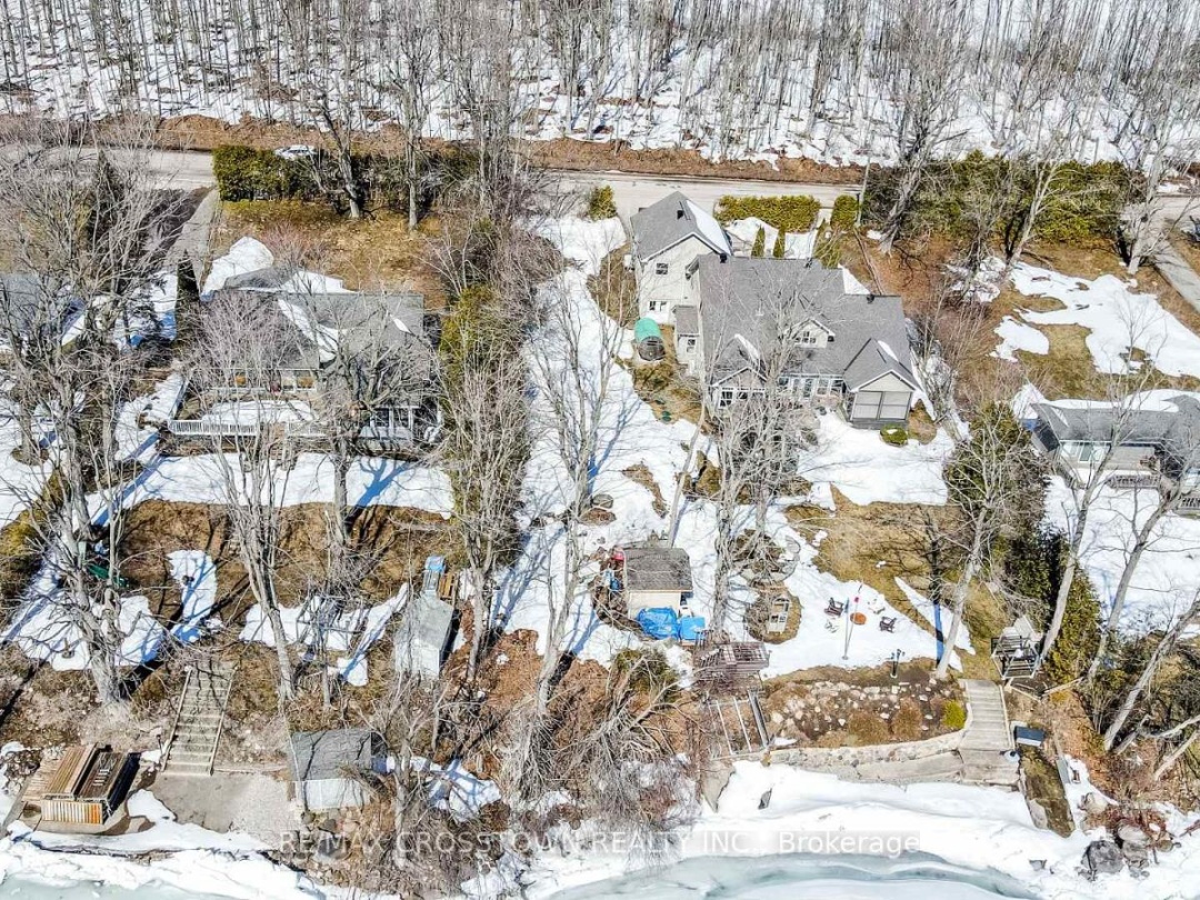 961 WOODLAND DRIVE, Lake Simcoe
