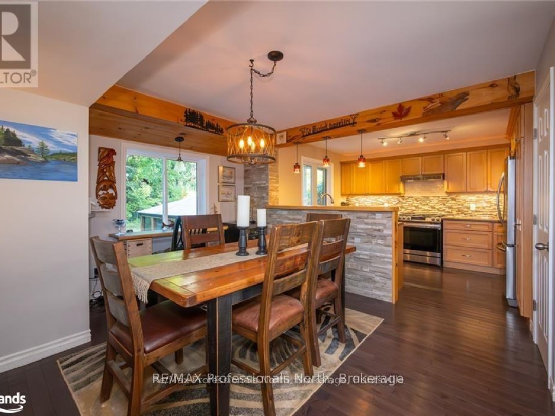 40 GLENWOOD DRIVE, Huntsville (Chaffey)