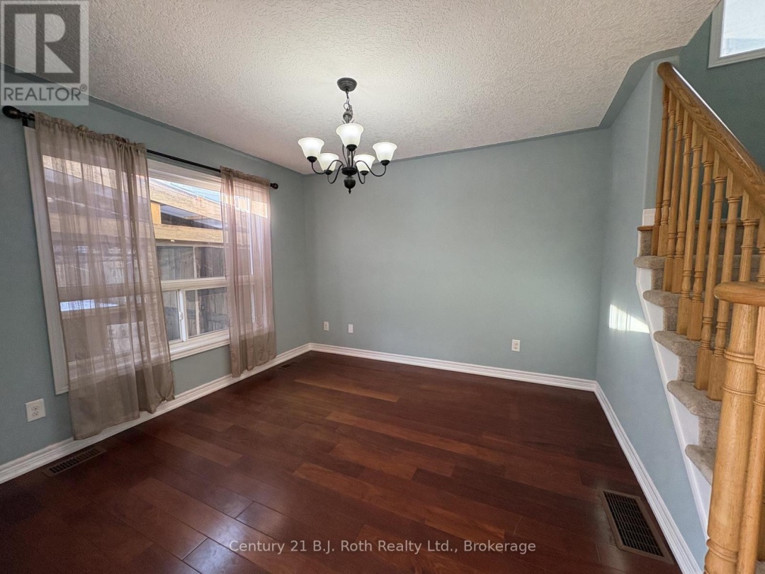 34 PEARL DRIVE, Orillia