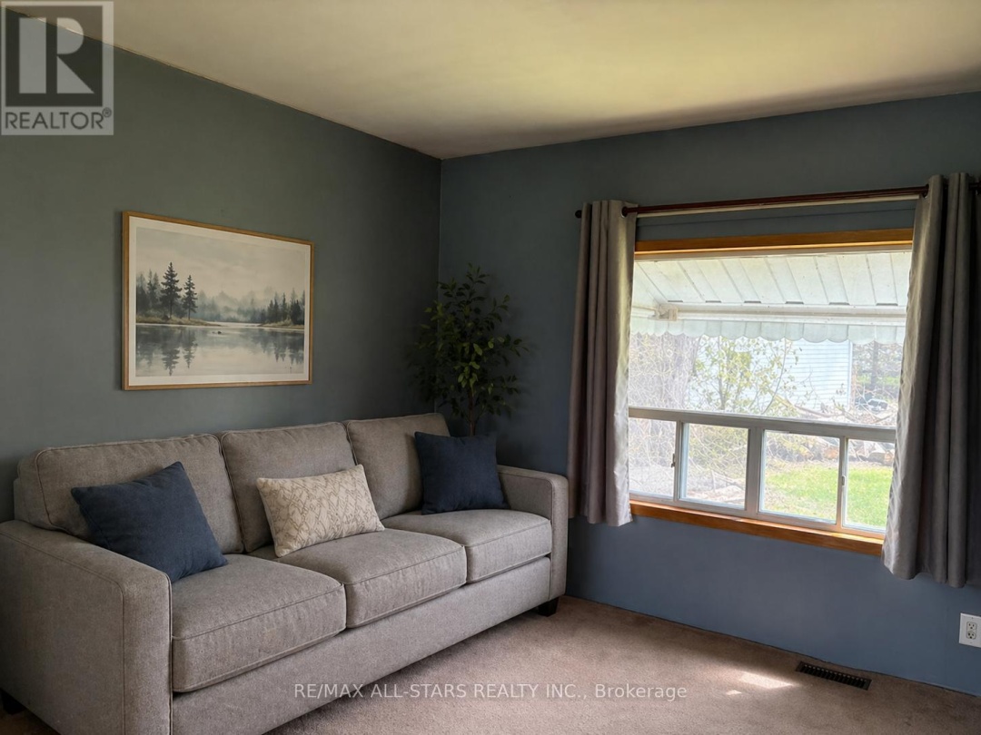 12 STEPHEN COURT, Kawartha Lakes (Verulam)