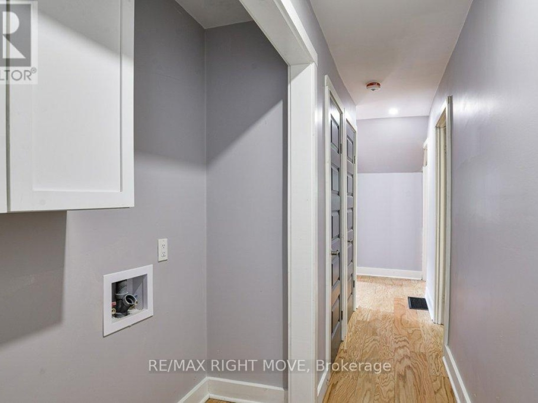 299 MARY STREET, 