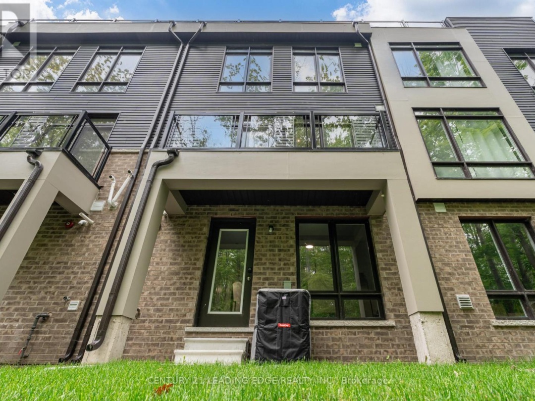 105 MARINA VILLAGE DRIVE, 