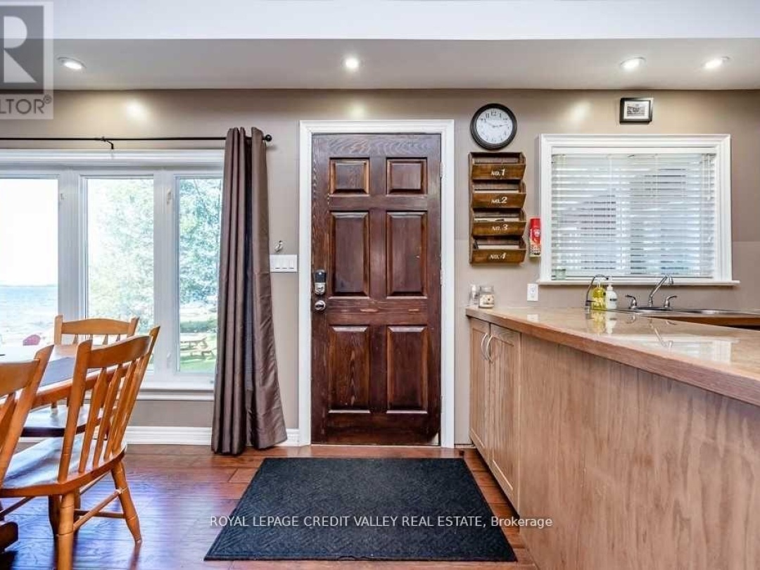 230 ROBINS POINT ROAD, Georgian Bay