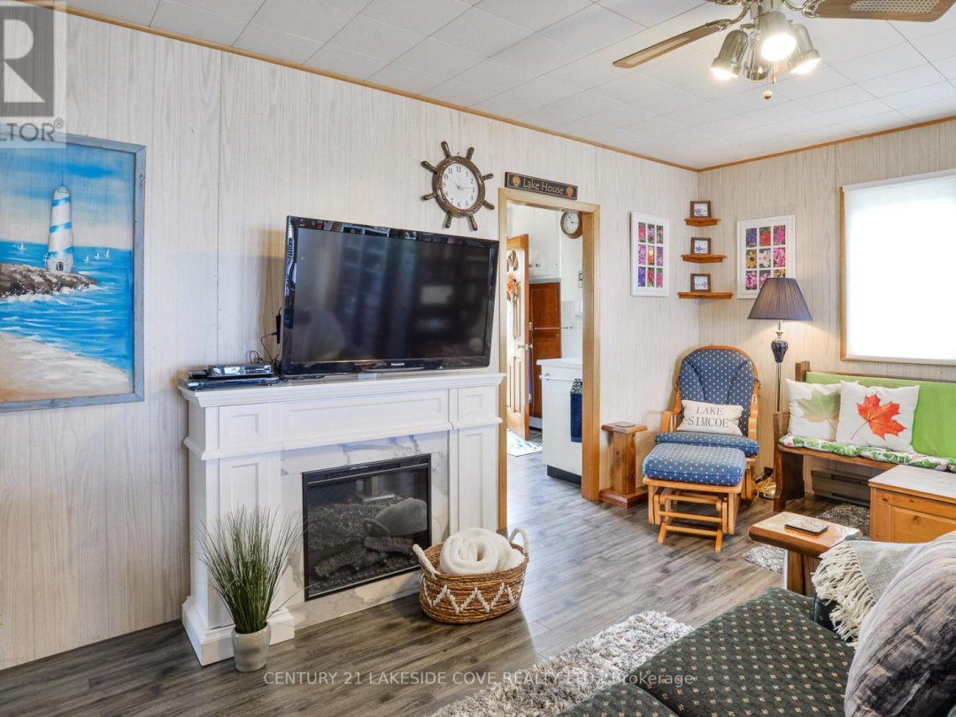 2730 LONE BIRCH TRAIL N, 