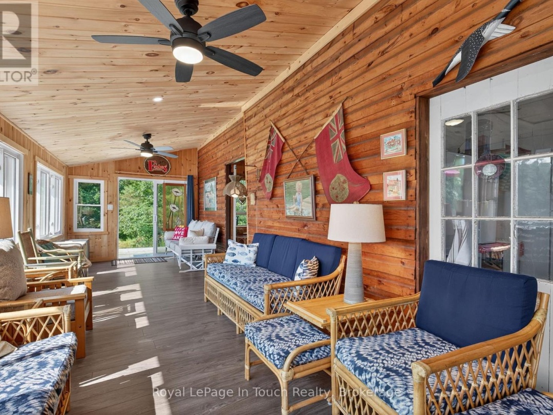 34 B320 SANS SOUCI ISLAND, Georgian Bay