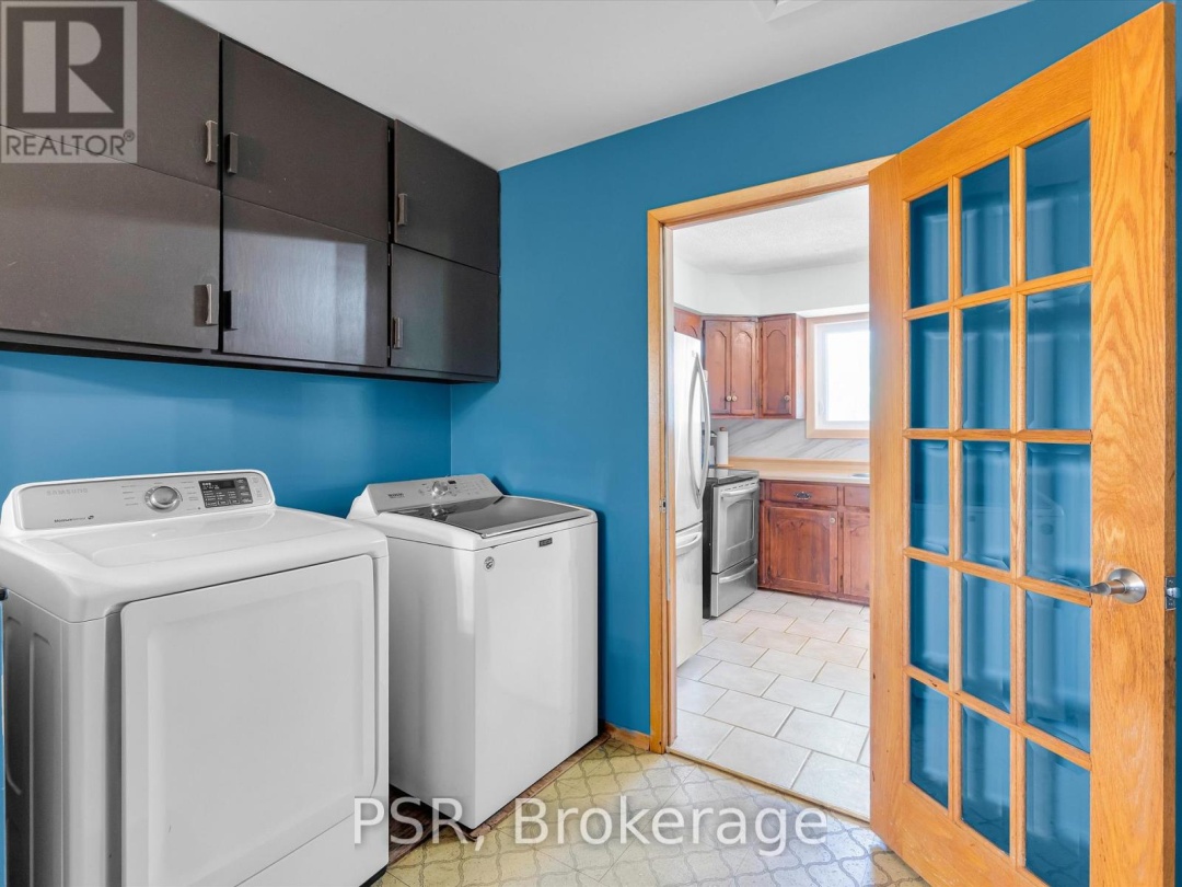 1016 KAHSHE LAKE ROAD S, 