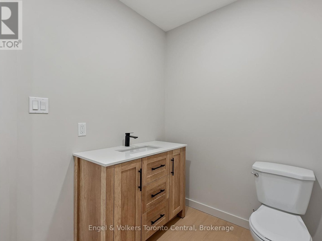 1457 LAKE JOSEPH ROAD, McTaggart Lake