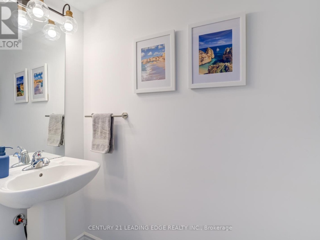 105 MARINA VILLAGE DRIVE, Georgian Bay (Baxter)